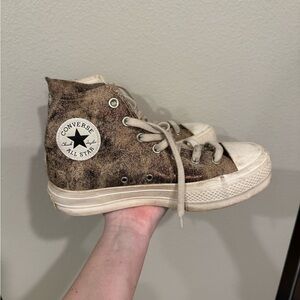 Converse Brown and Cream High-Tops size 8